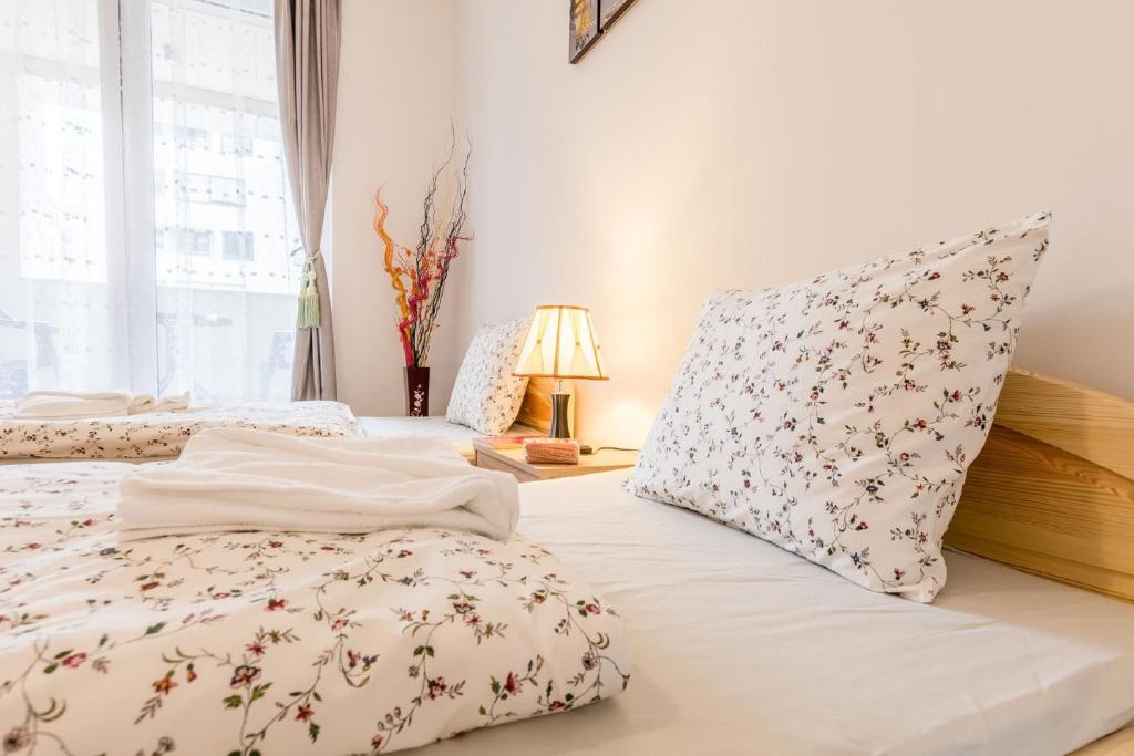 Corvin holiday Apartments hotel - Suite De Dos Dormitorios