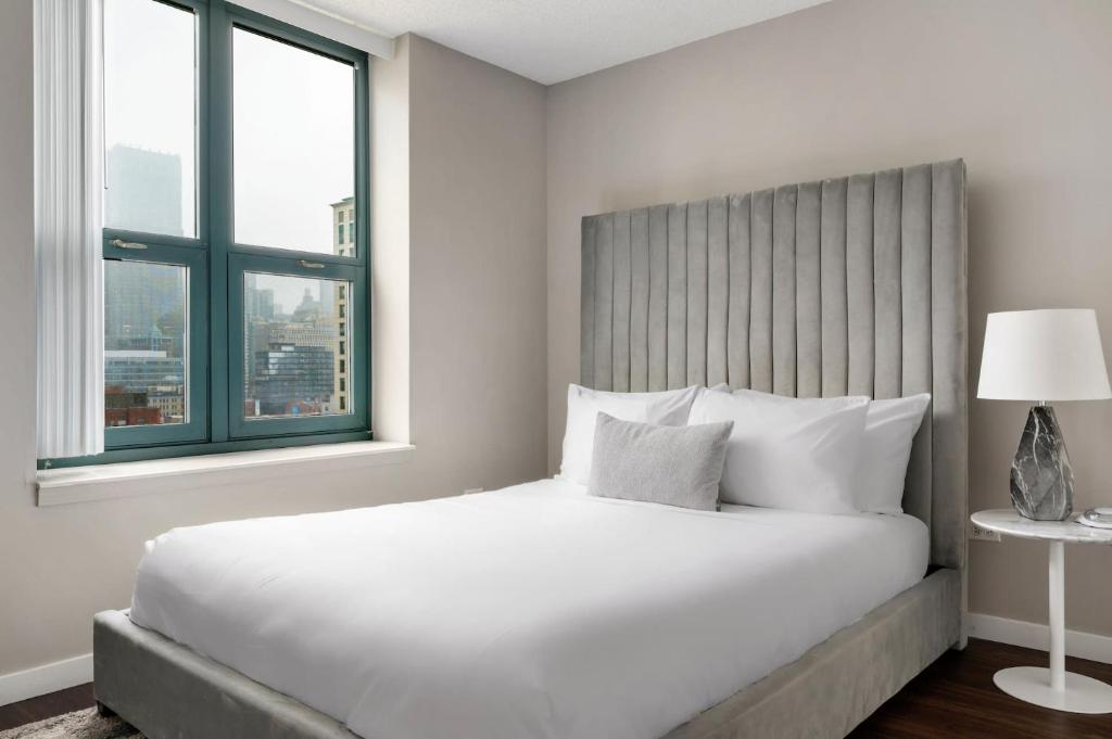 Kasa Magnificent Mile Chicago photo