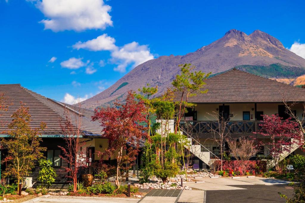 Γενική θέα στο βουνό ή θέα στο βουνό από  αυτό το ryokan