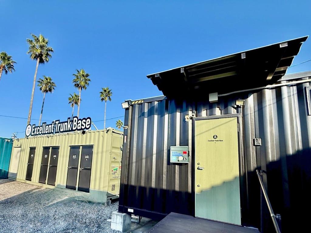 El edificio en el que está el hotel