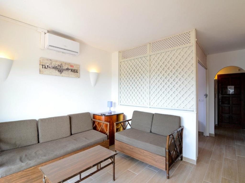 Apartment in Estartit near supermarket