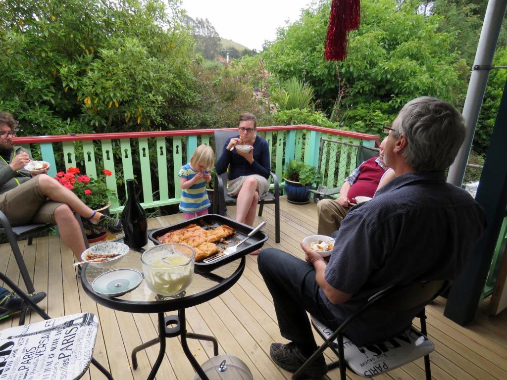 Merrybrook Studio - Resim 11