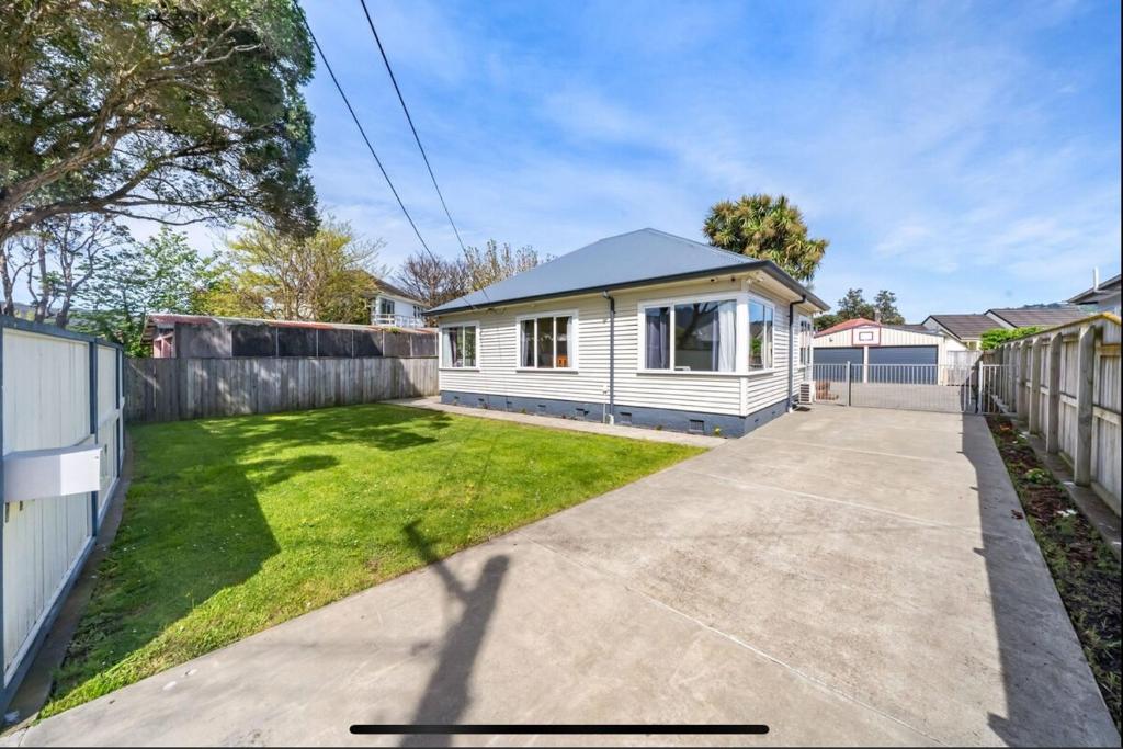 Budova, kde se prázdninový dům nachází