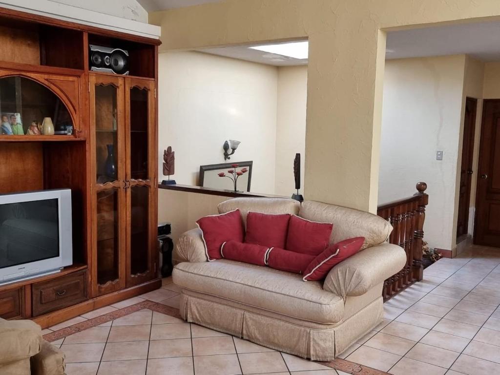 Μια τηλεόραση ή/και κέντρο ψυχαγωγίας στο Casa San Lázaro