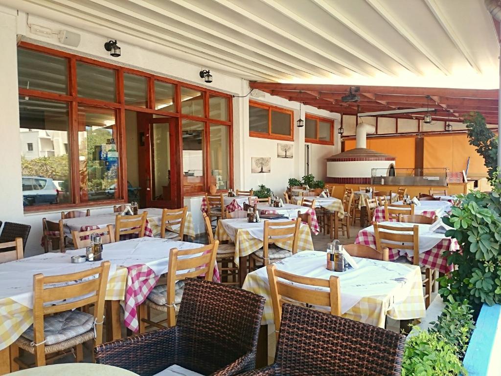 Restaurace v ubytování Ideal Hotel