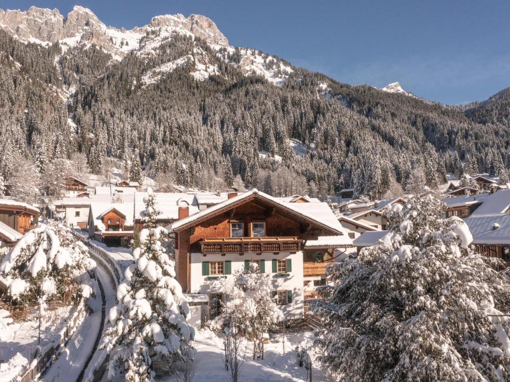 Peisaj natural din apropierea acestui apartament