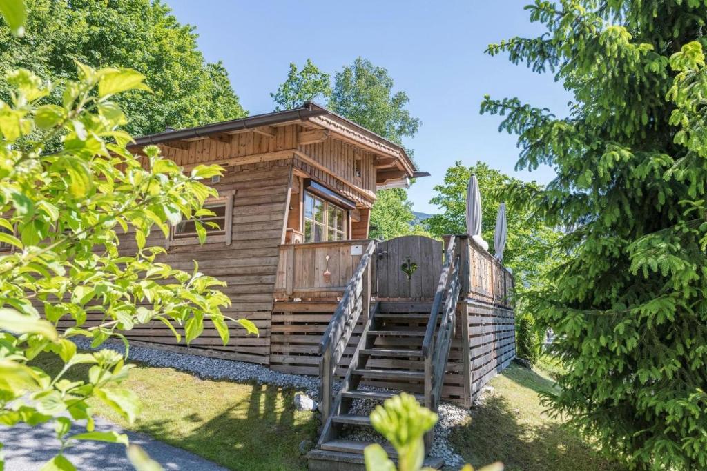 Galería fotográfica de Chalet - Direkt am 5 Sterne Campingplatz Aufenfeld im Zillertal mit Hallenbad und Sauna en Aschau