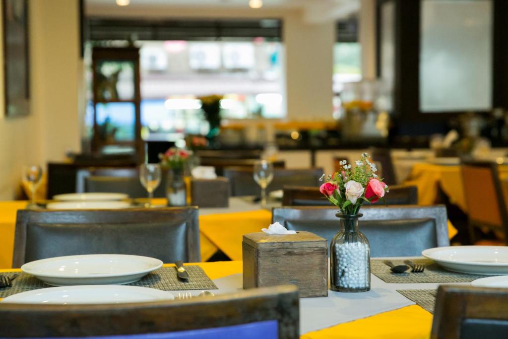 Restaurace v ubytování Apasari Krabi - SHA Extra Plus