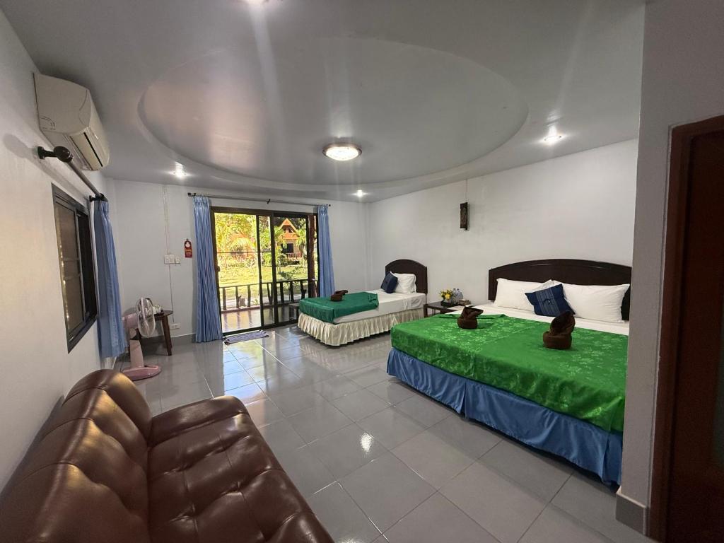 Season Bungalow - 12