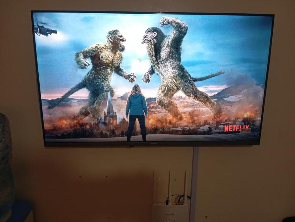 TV/Unterhaltungsangebot in der Unterkunft Blossom's homes-Muthiga, one bedroom