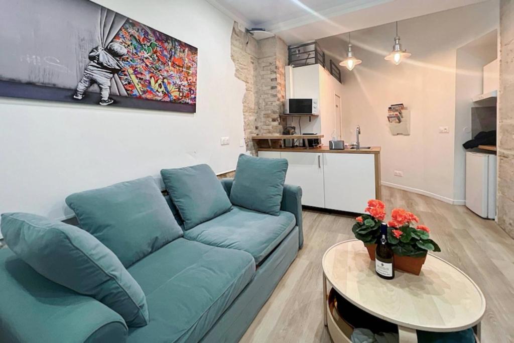 A unique duplex in the heart of Montorgueil