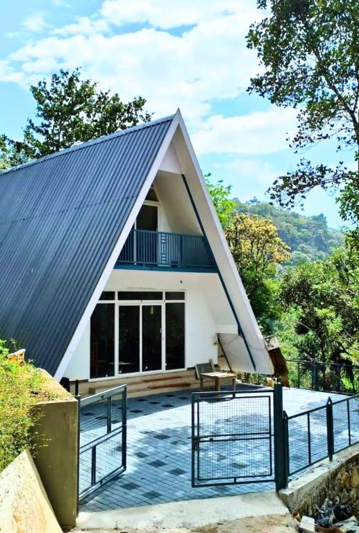 Здание варианта проживания в семье