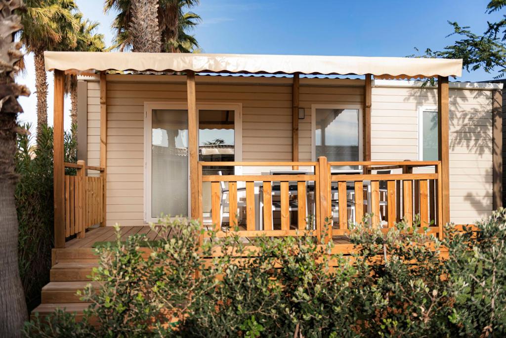 Creixell Camping & Family Resort - Bungalow De Luxe