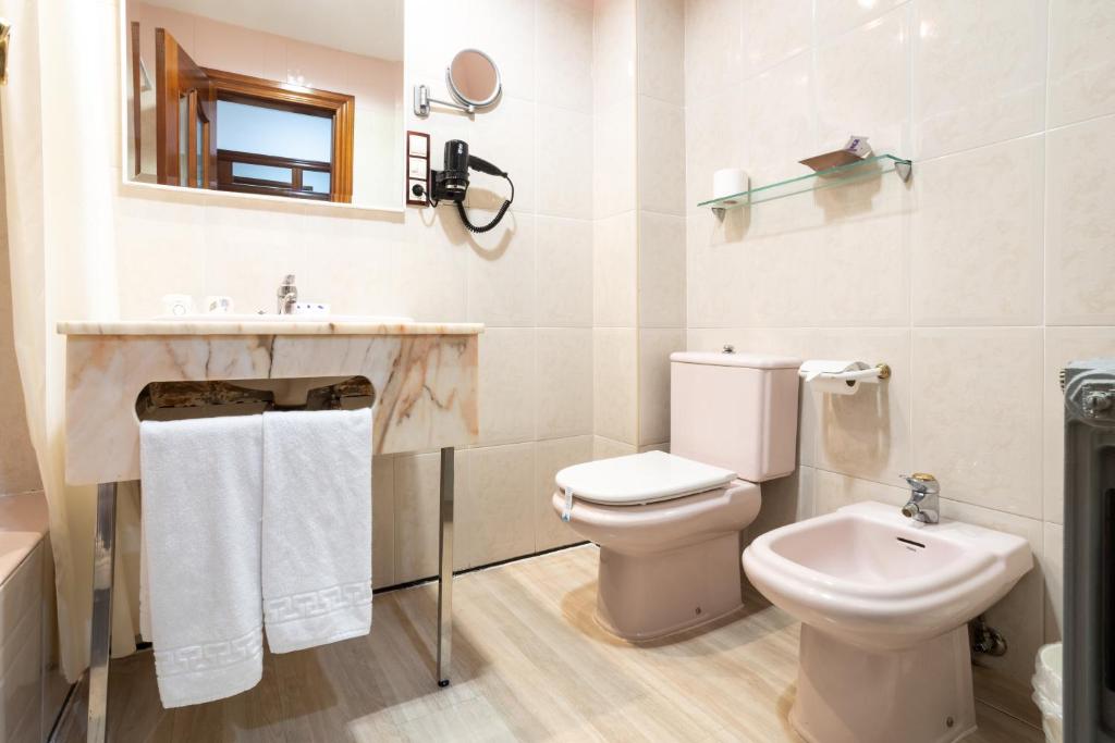 Hotel Tibur - Dreibettzimmer