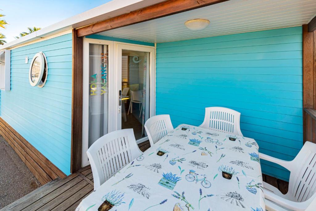 Creixell Camping & Family Resort - Bungalow Supérieur