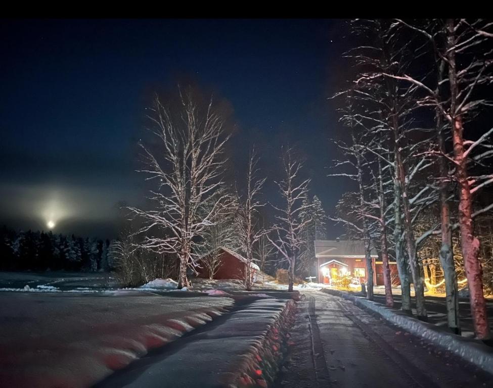 Kodinomainen majoitus Juoksenki, Napapiiri, Lappi durante el invierno