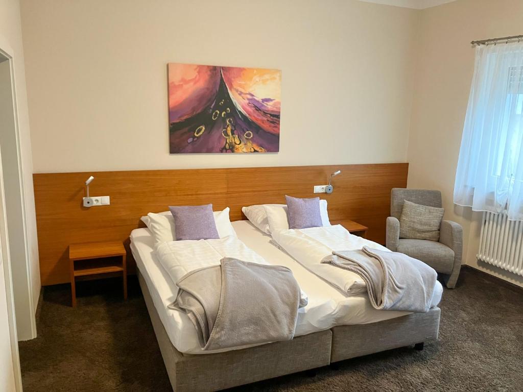 Hotel Kurpfalz - 9