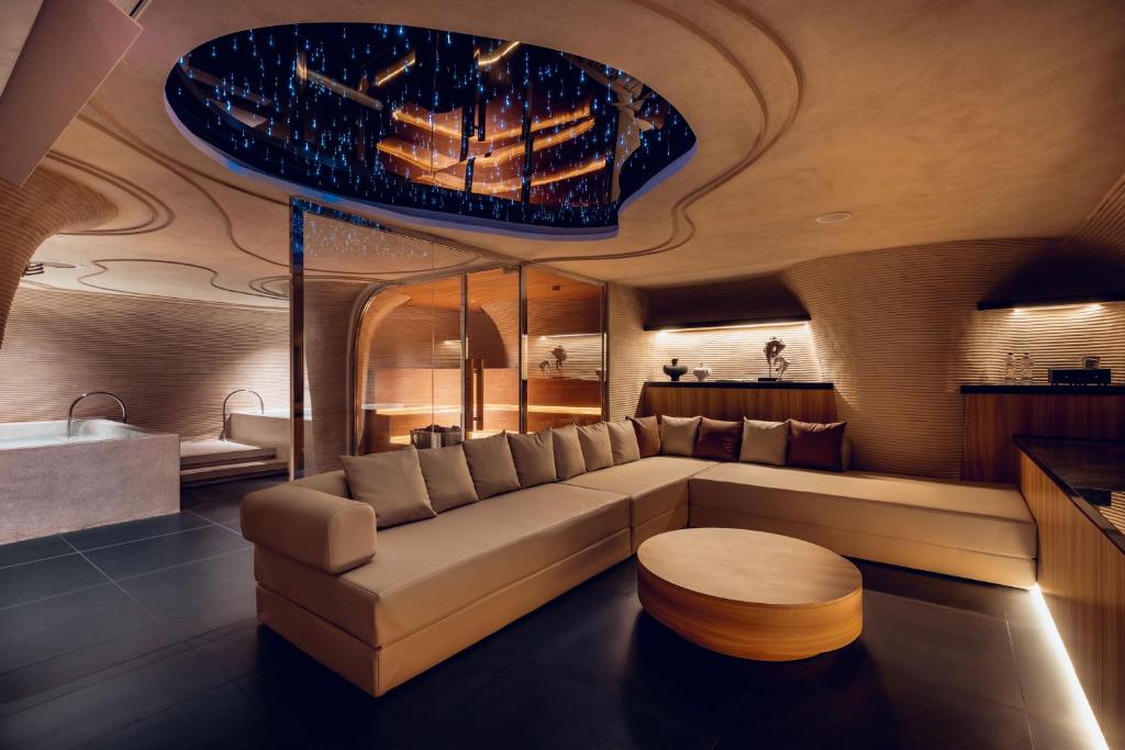 KiN Hotel Onsen Edition 2