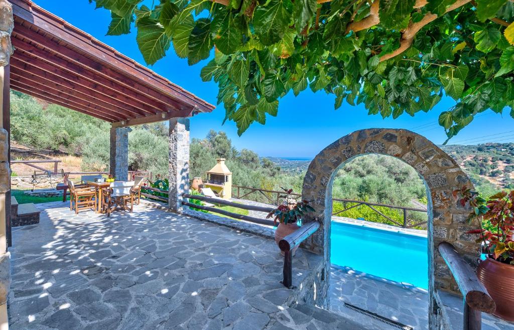 Πισίνα στο ή κοντά στο Villa Olive Xrisi
