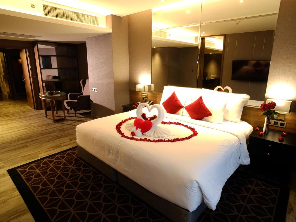 Ayathorn Bangkok 2