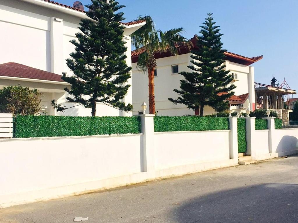 Здание виллы