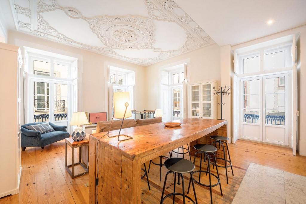 Classy Duplex in Historic Lisbon