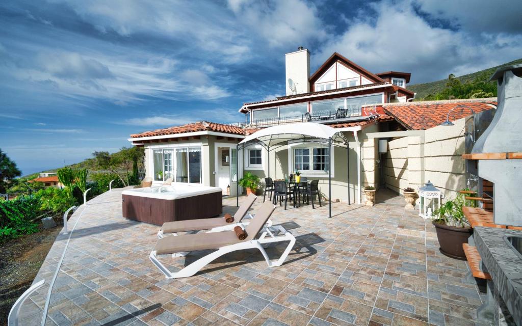 Budova, kde se vila nachází