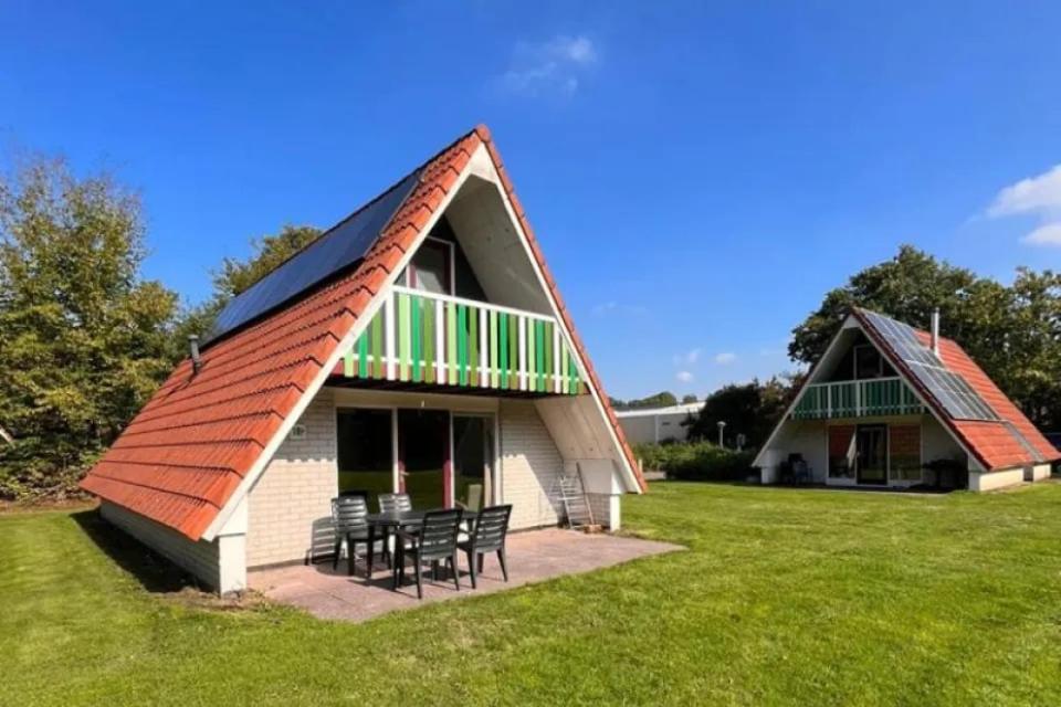 Budova, kde se prázdninový dům nachází