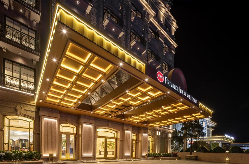 Το κτήριο όπου στεγάζεται  το ξενοδοχείο