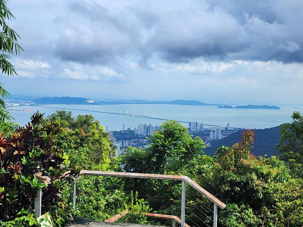 Fotografie z fotogalerie ubytování Cozy FamiLee Homestay v destinaci Simpang Ampat