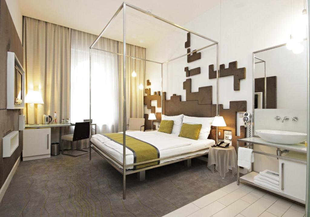 Pure White - Resim 1