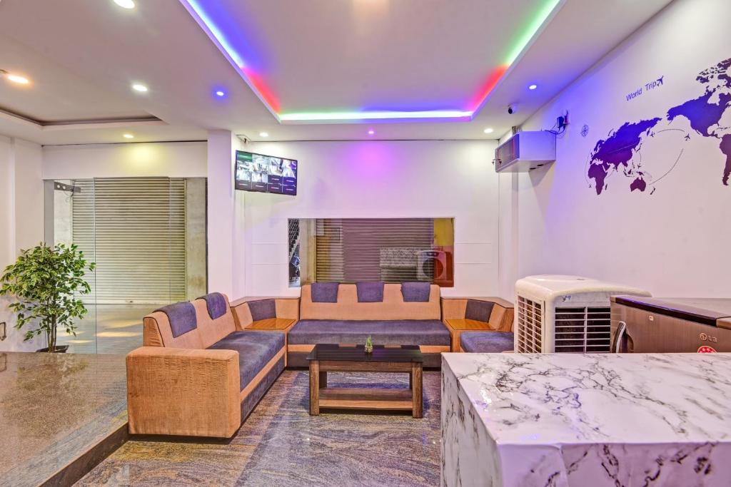 Posezení v ubytování Collection O EXPRESS SUITES