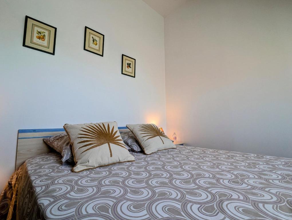 Ένα ή περισσότερα κρεβάτια σε δωμάτιο στο Suite familiale "La Siaulnée"