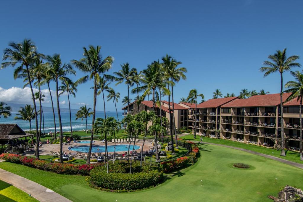 Swimmingpoolen hos eller tæt på Papakea D404