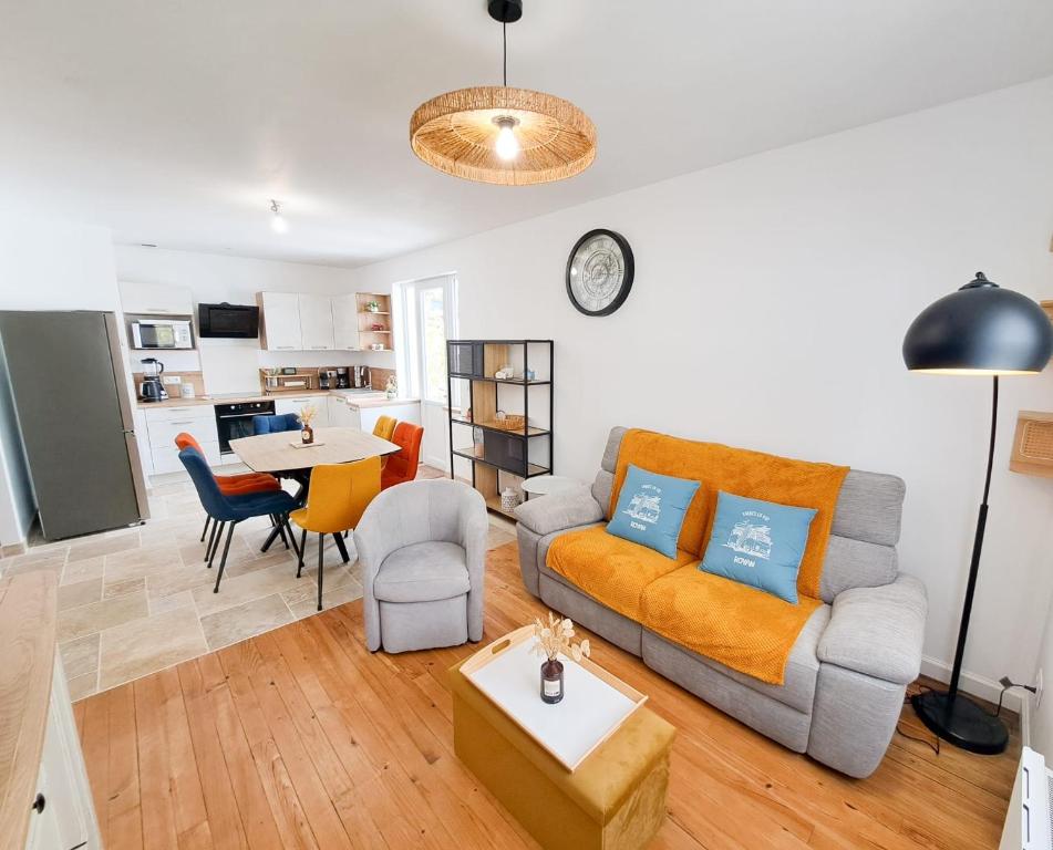 Kuchyň nebo kuchyňský kout v ubytování Les Sardines