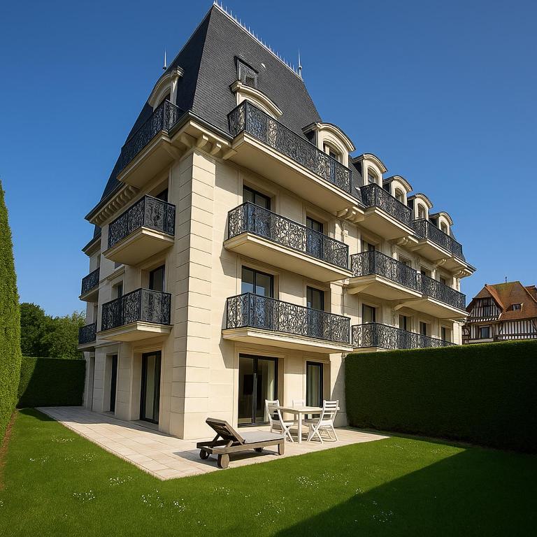 Appartement Premium 100 m2 avec Jardin Privé Plage et Centre à 400 m