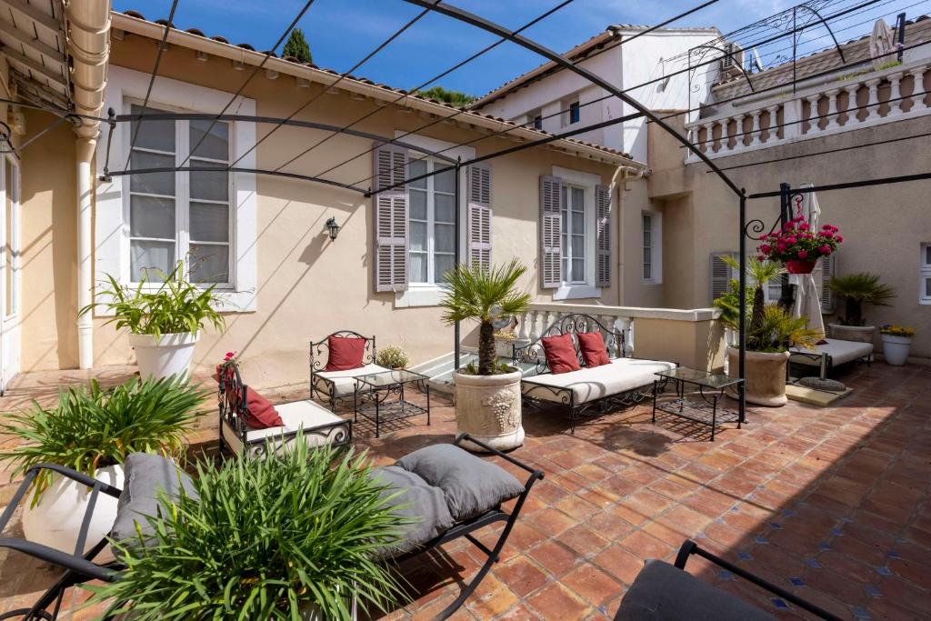 Gallery image of Best Western Le Comtadin in Carpentras