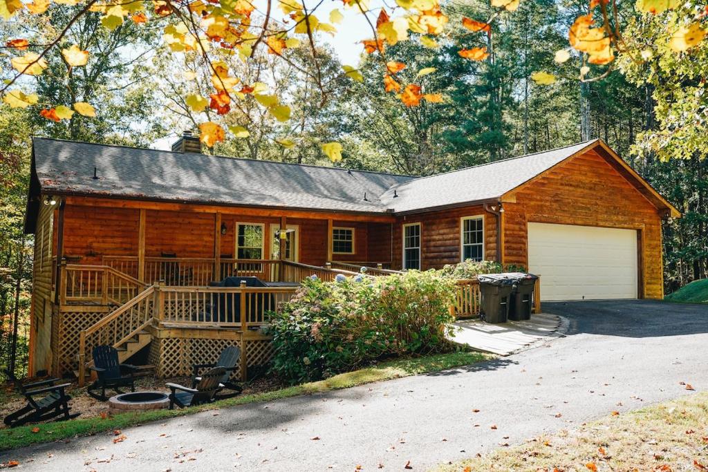 Το κτήριο όπου στεγάζεται  η παραθεριστική κατοικία