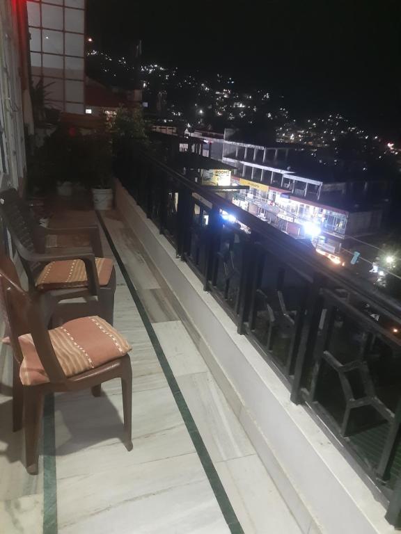 Балкон или терраса в Harmony Homestay