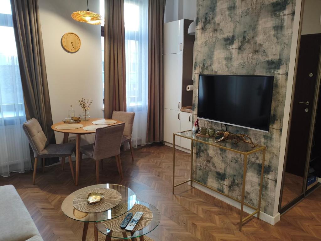 Apartments Częstochowa - Słoneczna Kamienica - Prywatny Parking free! - 8