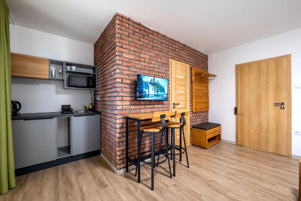 Dovalovec Resort Boutique Wellness and Krivan View - Studio Met Uitzicht Op De Bergen
