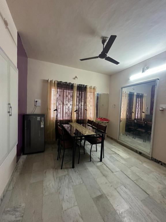 Fotografie z fotogalerie ubytování Rose villa v destinaci Kójamputtúr