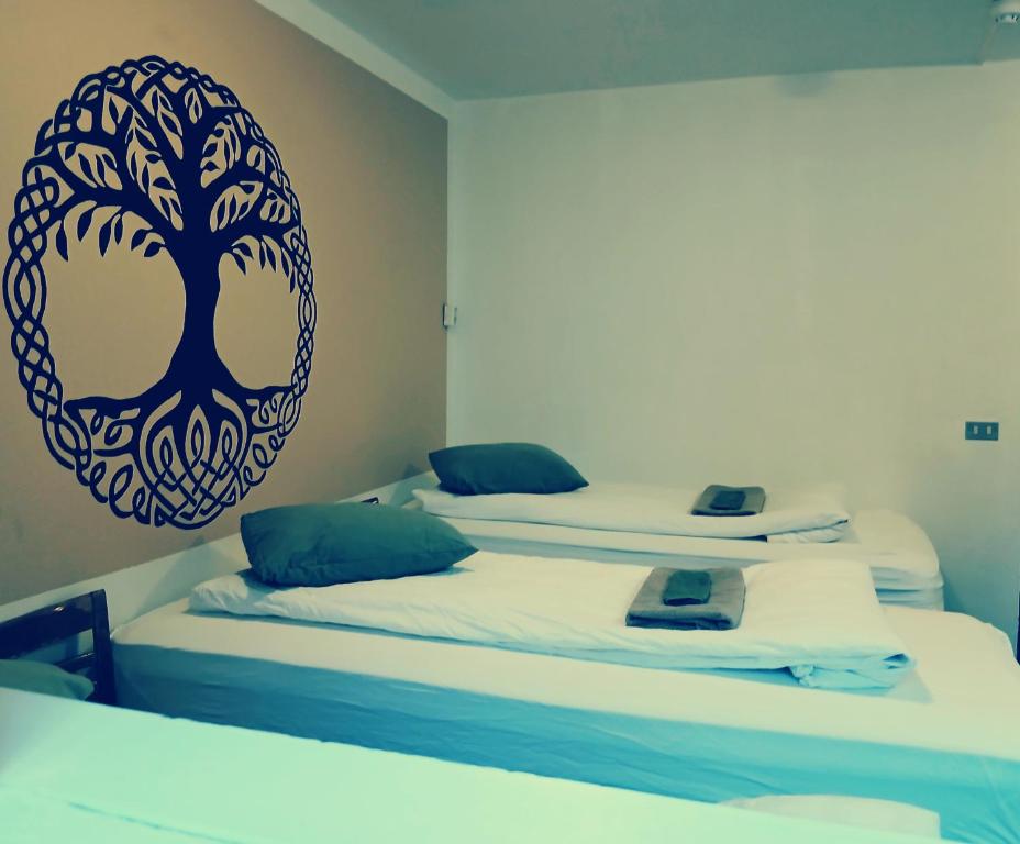 Postel nebo postele na pokoji v ubytování Selfoss Hostel