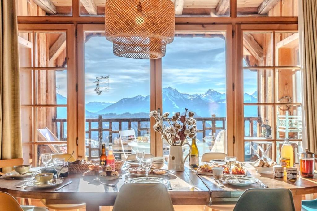 Naturlandskabet i nærheden af chaletet