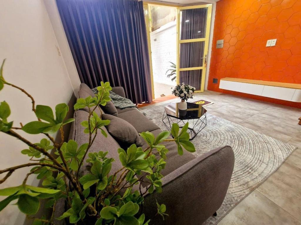 Khu vực ghế ngồi tại Nhà Nguyên Căn Đầy Đủ Tiện Nghi