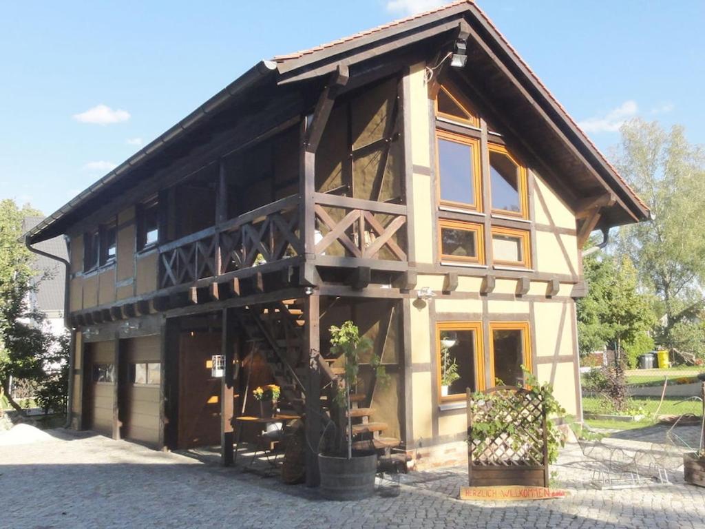 Budova, kde se prázdninový dům nachází