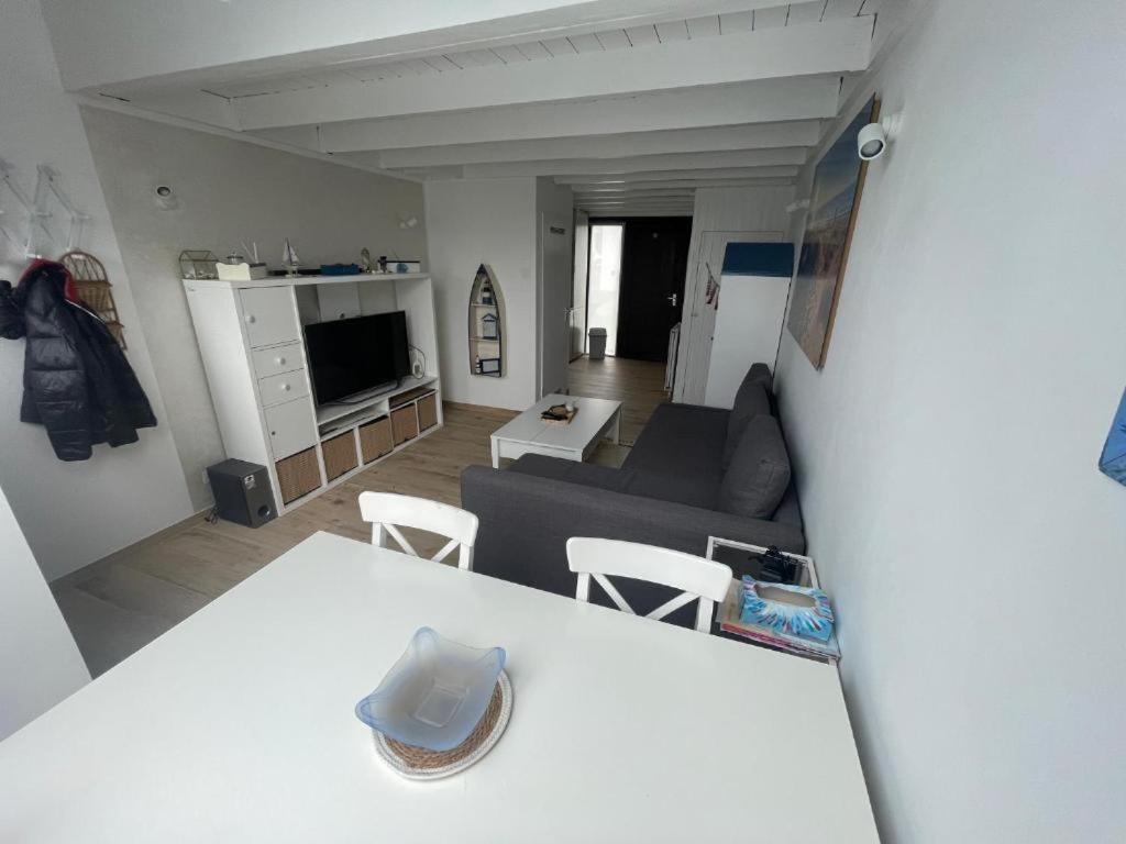 Et tv og/eller underholdning på Maison de Vacances Nieuwpoort