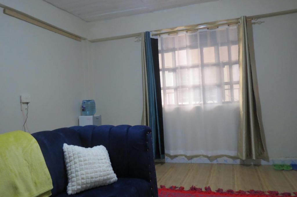 Posezení v ubytování Gratia Pad Nanyuki