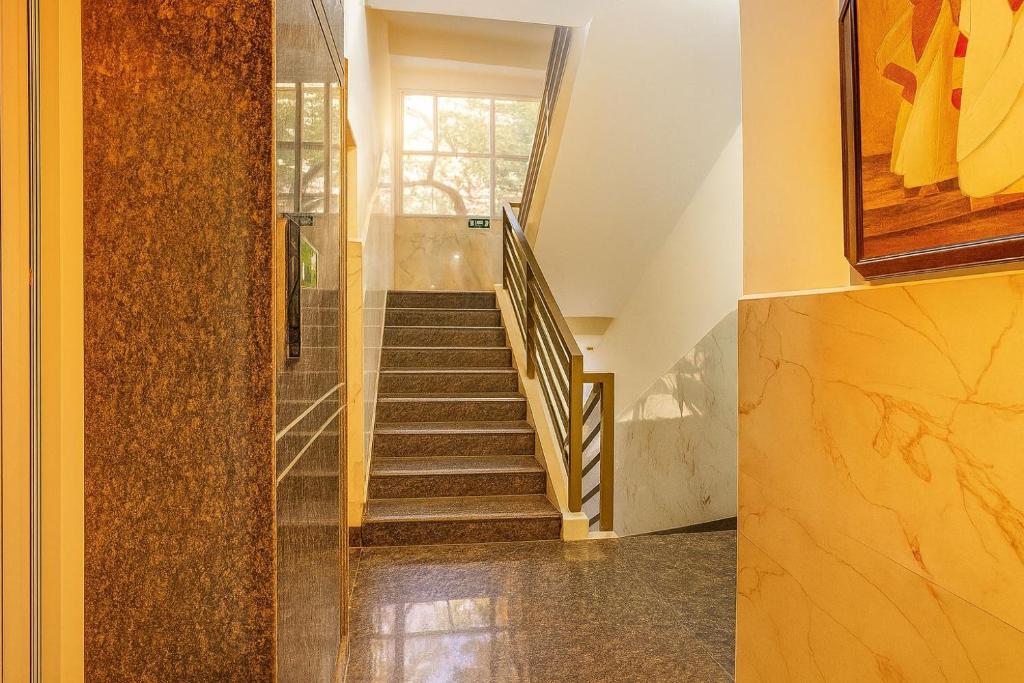 Imagine din galeria proprietății Tarini Comforts SGR Dental College Road Marathahalli în Bangalore