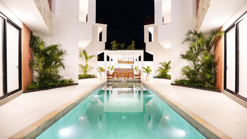 Bazén v ubytování Numa Boutique Villas - Luxury Stay in Nusa Penida nebo v jeho okolí